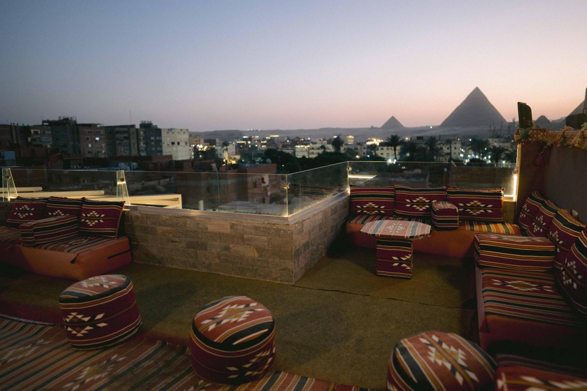 Tuya Pyramids Inn Kafrat al Jabal Exterior photo