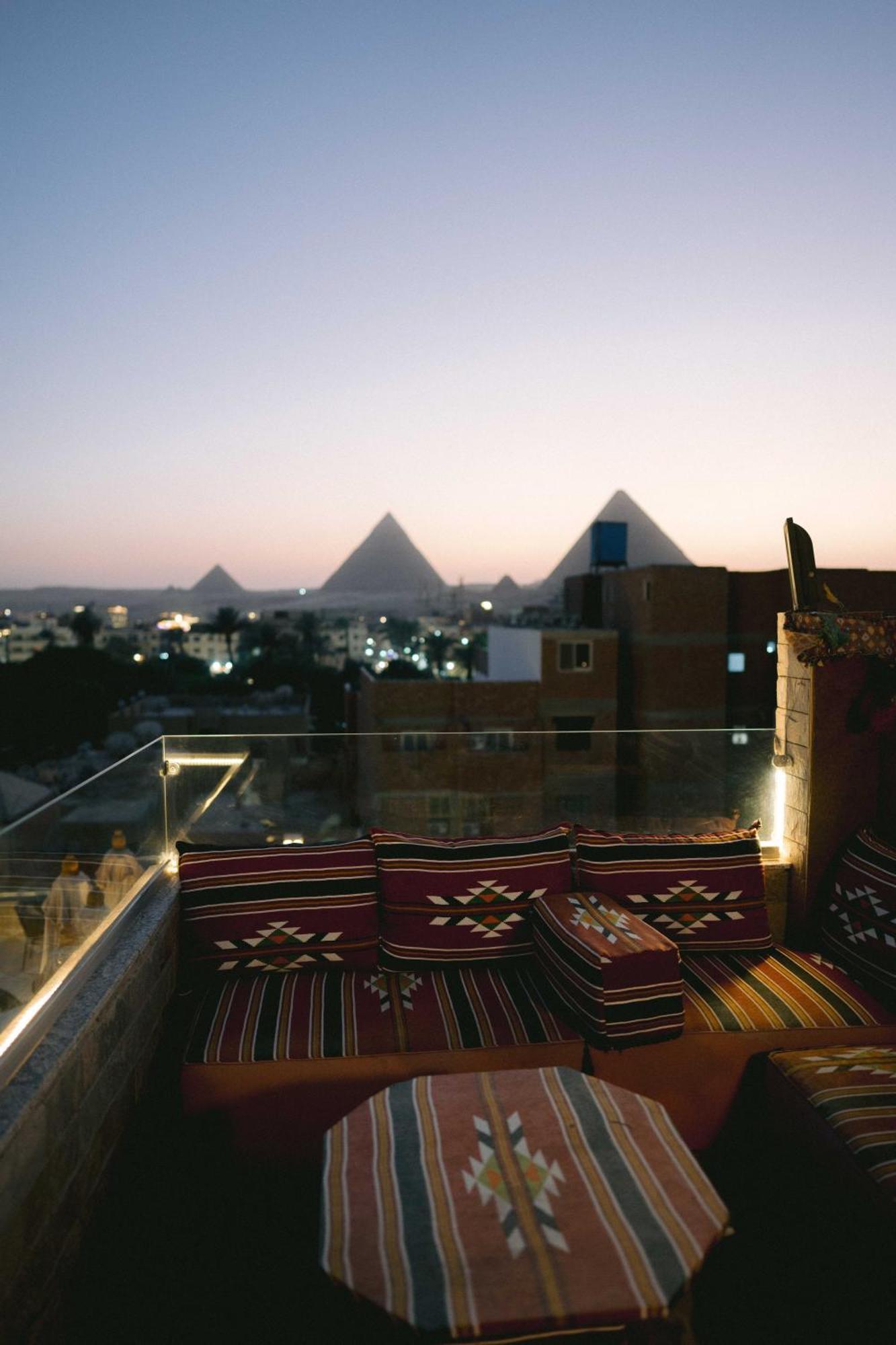 Tuya Pyramids Inn Kafrat al Jabal Exterior photo
