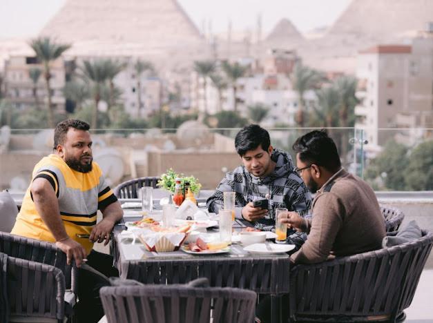Tuya Pyramids Inn Kafrat al Jabal Exterior photo